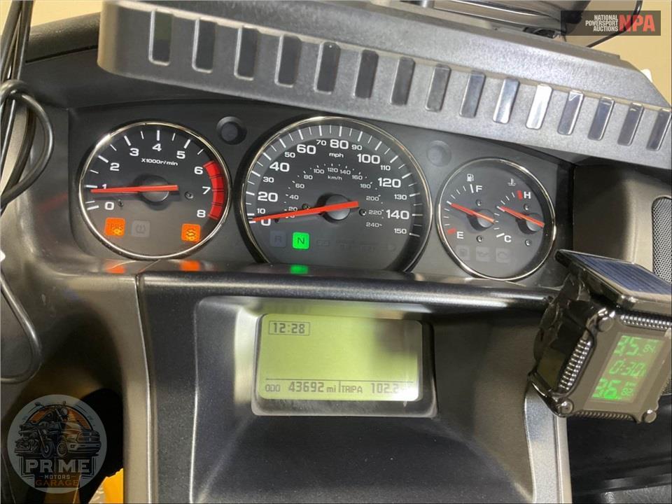 2010 Honda GL1800HPMA GOLDWING — фото 5