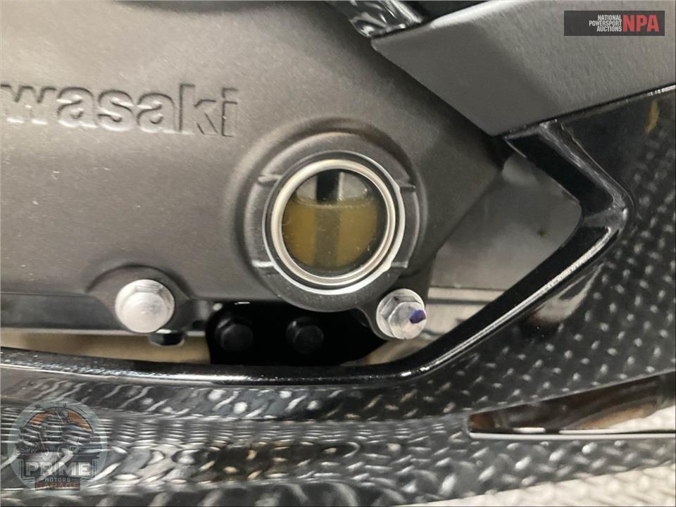 2026 Kawasaki NINJA ZX-4R ABS — фото 9