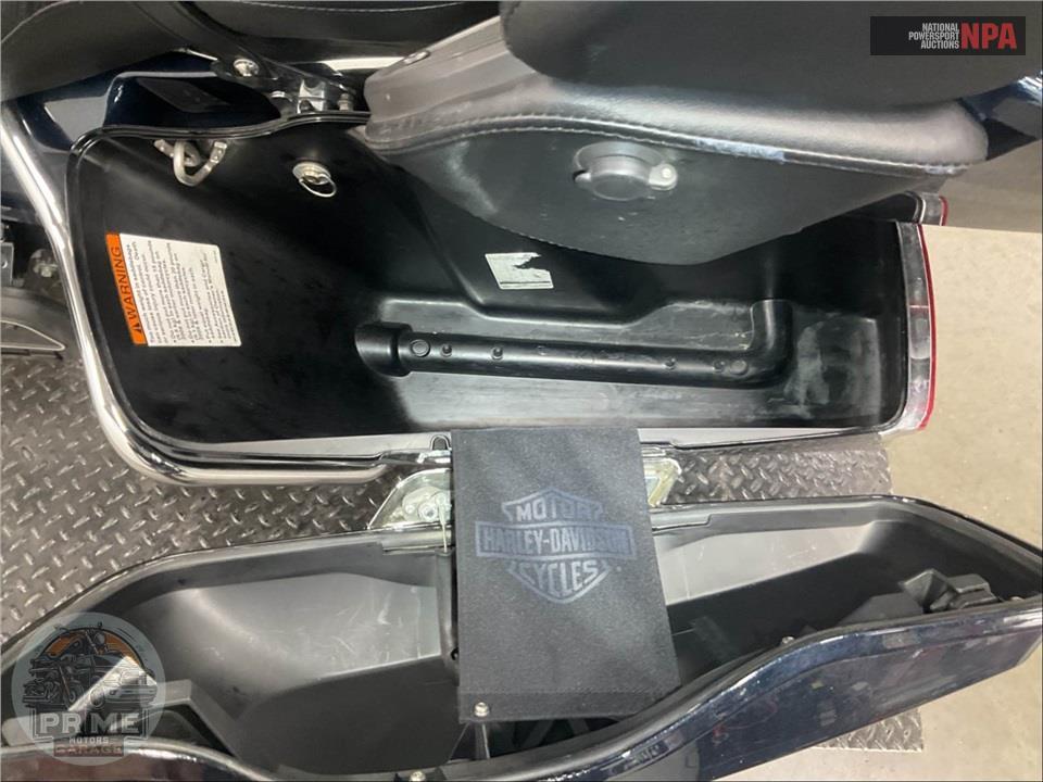 2016 Harley-Davidson FLTRU ROAD GLIDE ULTRA — фото 21