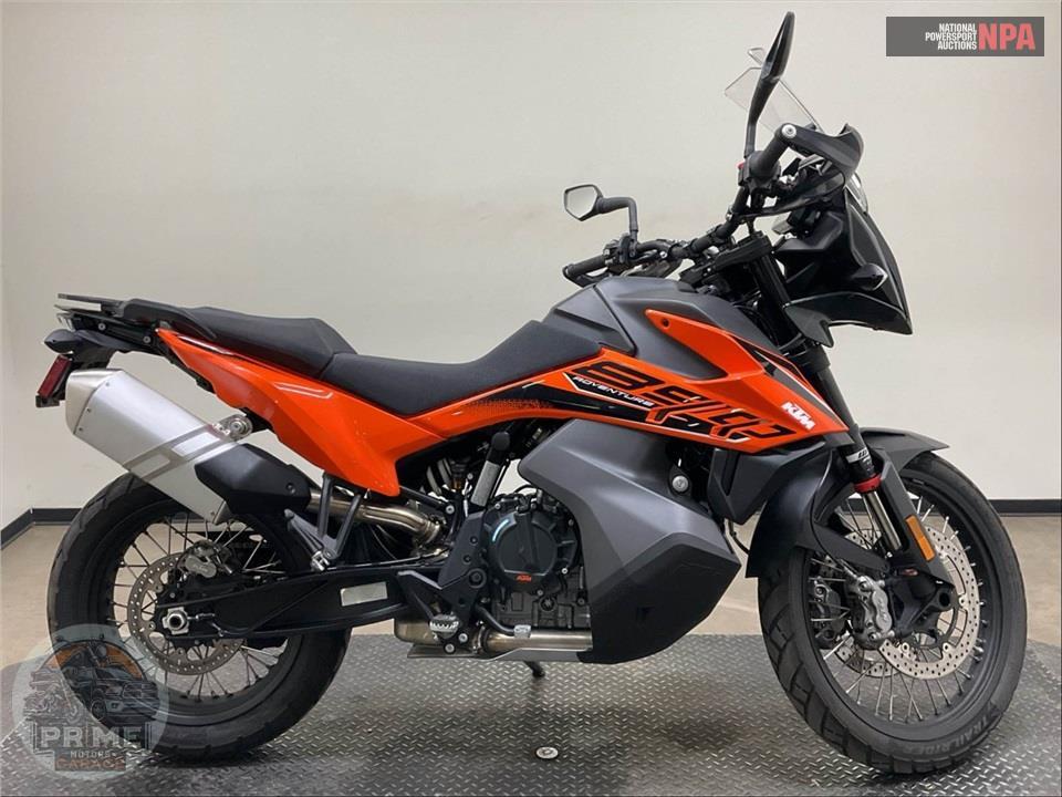 2022 KTM 890 ADVENTURE