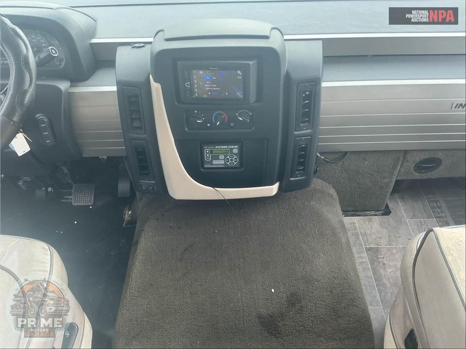 2019 Winnebago M-26M FORD - INTENT SERIES — фото 16