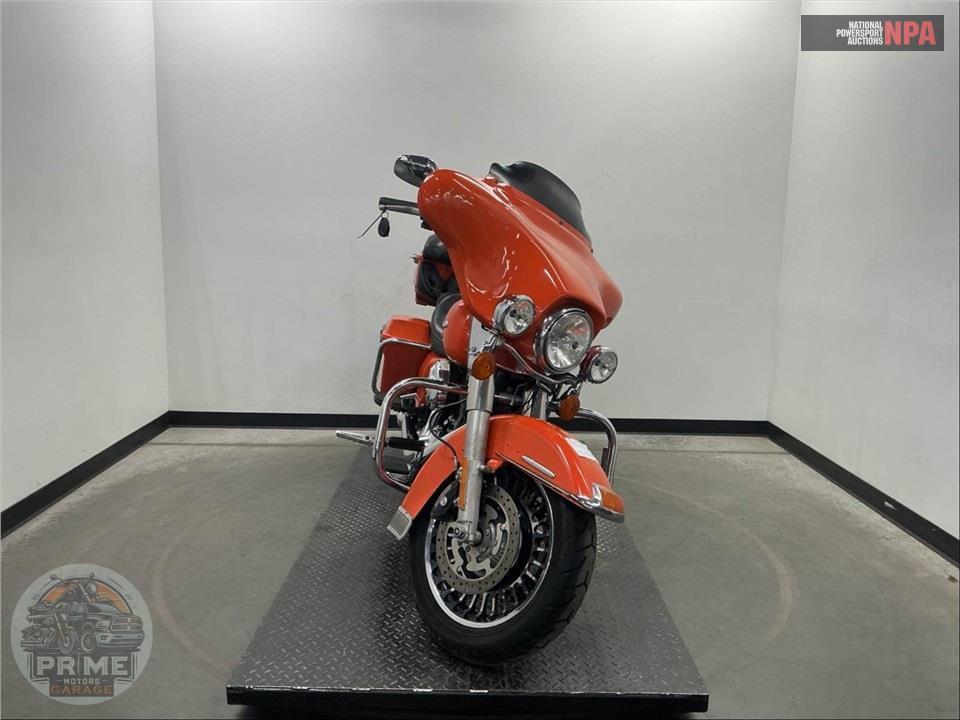 2013 Harley-Davidson FLHTK ELECTRA GLIDE UL LI — фото 2