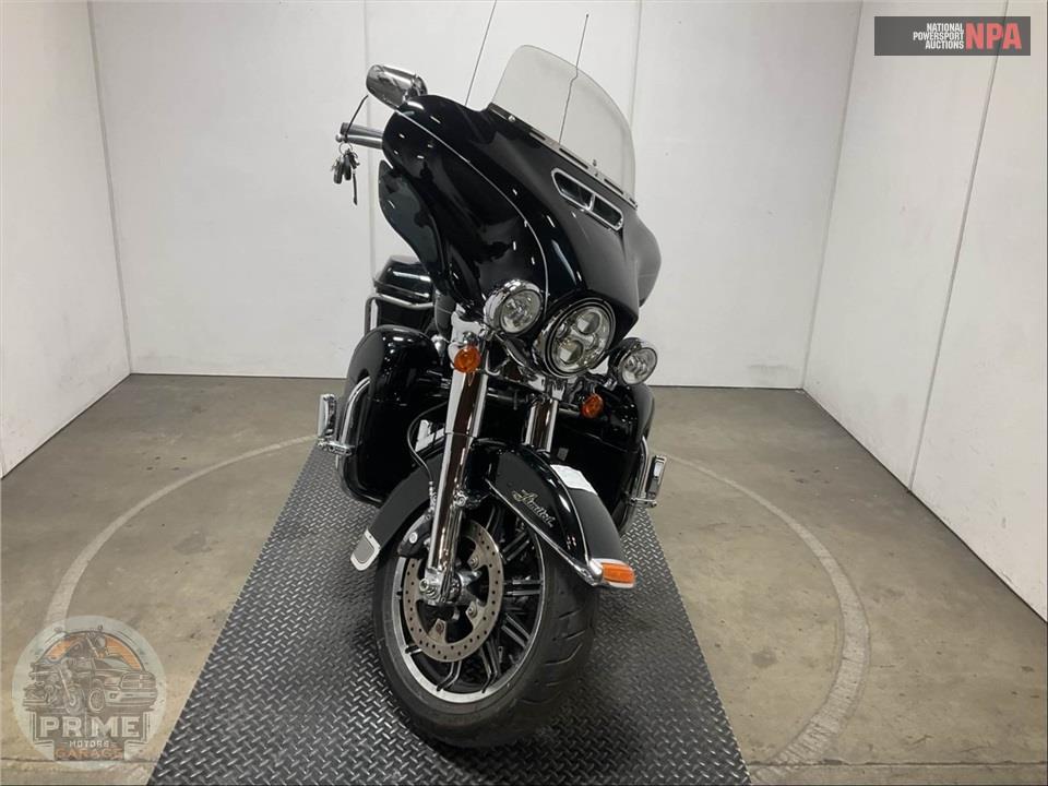 2015 Harley-Davidson FLHTK ELECTRA GLIDE ULTRA LIMITED — фото 2