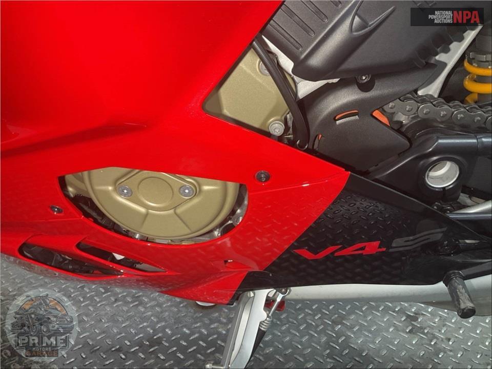 2024 Ducati PANIGALE V4 S — фото 10