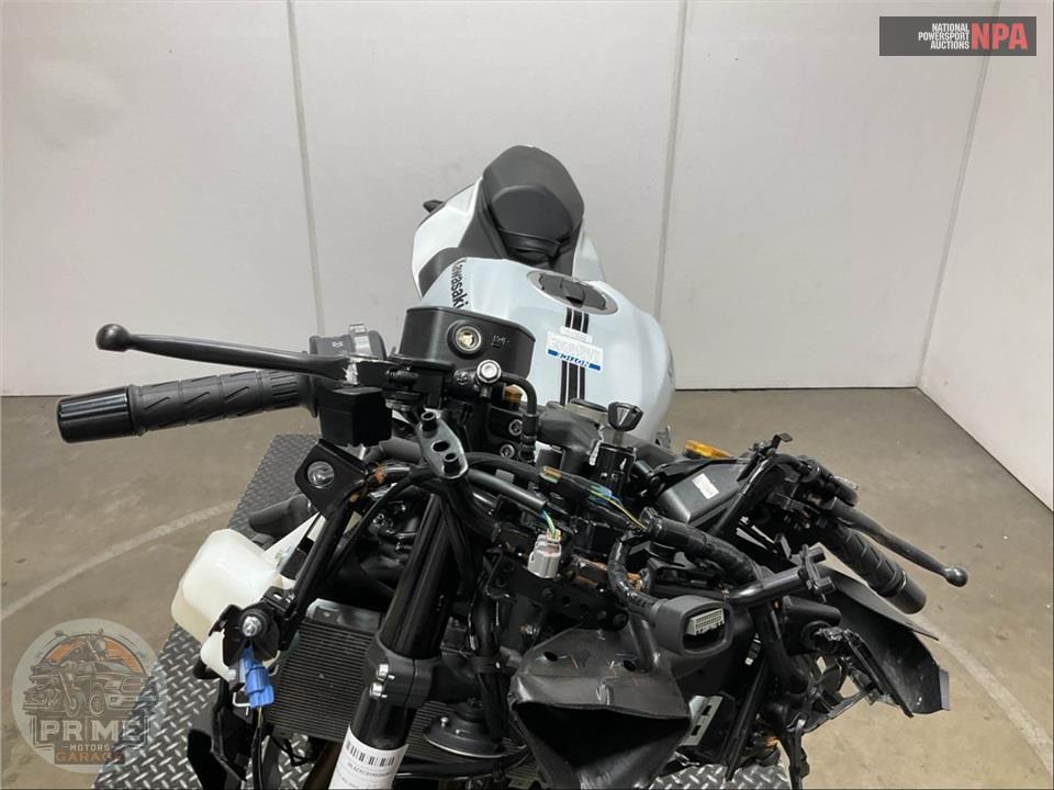 2025 Kawasaki ZX400PSFNL NINJA ZX-4R (ABS) — фото 14