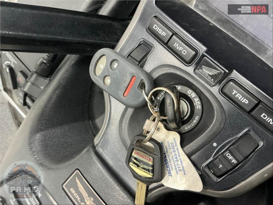 2008 Honda GL1800HPNM8 GOLDWING — фото 11