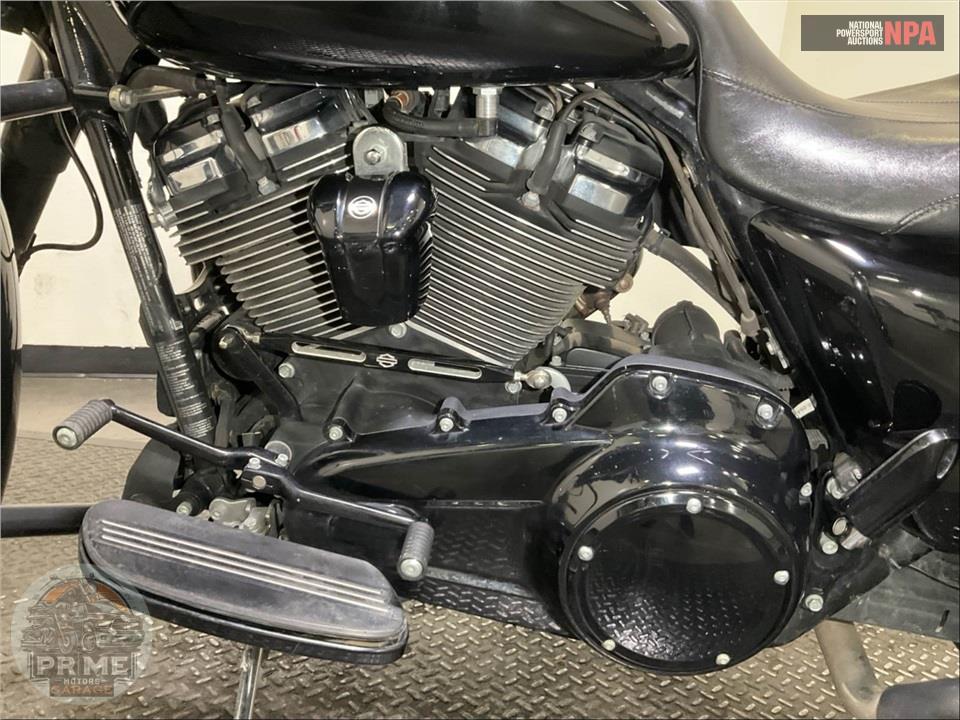 2018 Harley-Davidson FLHXS STREET GLIDE SPECIAL — фото 7
