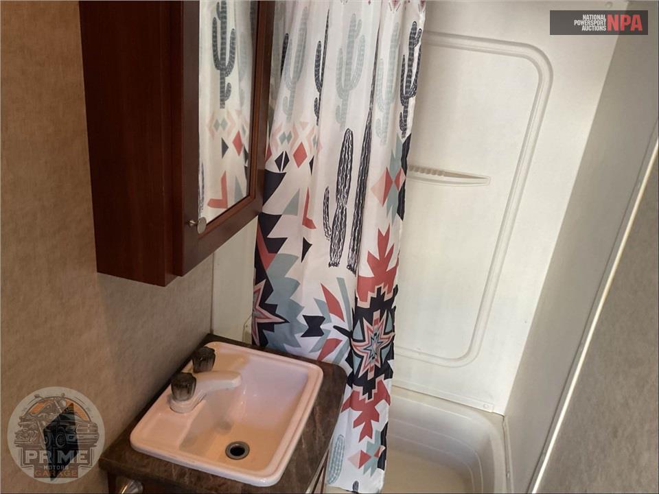 2015 Keystone Rv M-303 - IMPACT TOY HAULER SERIES — фото 16