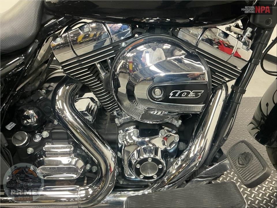 2016 Harley-Davidson FLRT FREEWHEELER — фото 6