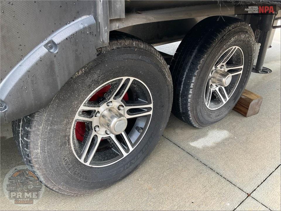 2018 Keystone Rv M-32 RLI - COUGAR X-LITE SERIES — фото 28