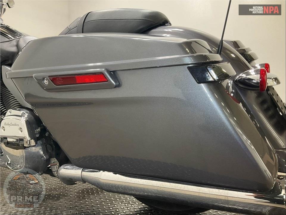 2014 Harley-Davidson FLHX STREET GLIDE — фото 20