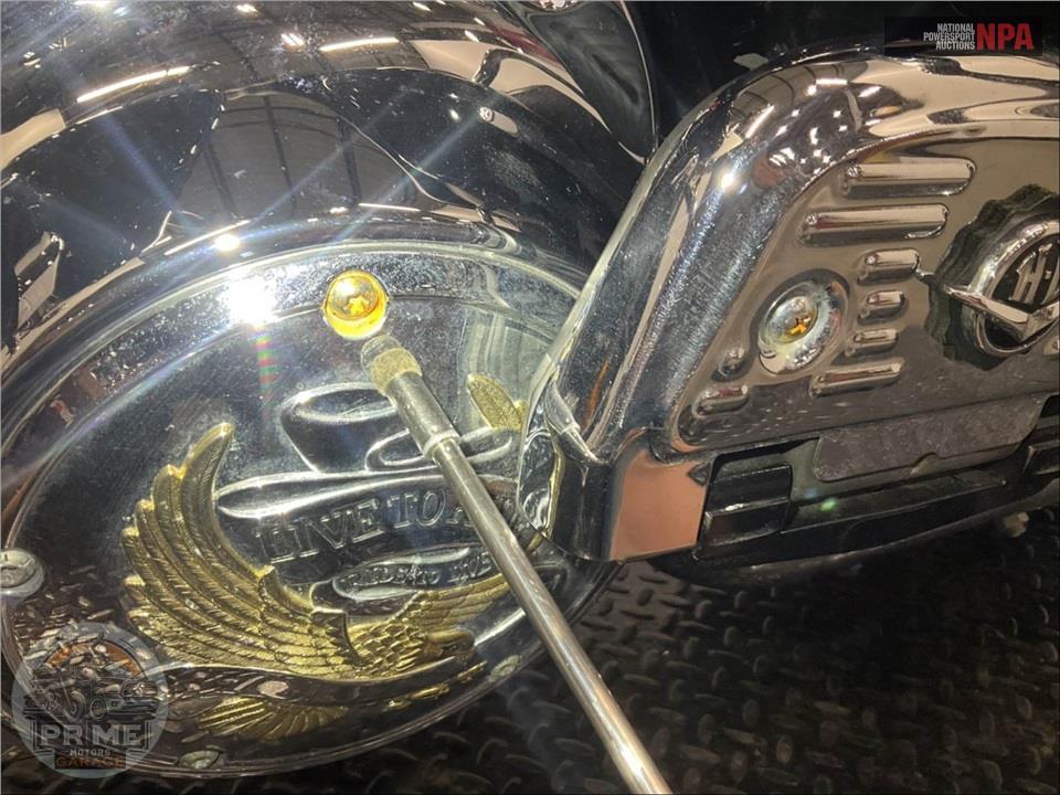 2009 Harley-Davidson FLHRC ROAD KING CLASSIC — фото 12