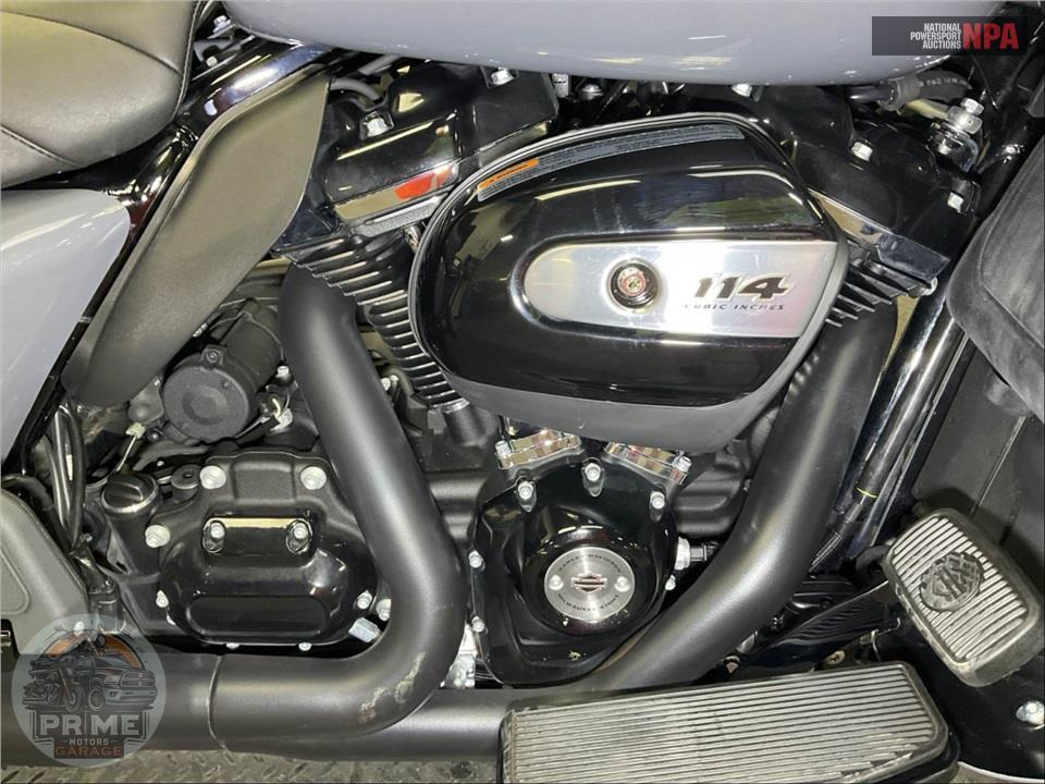 2022 Harley-Davidson FLTRK ROAD GLIDE LIMITED — фото 6