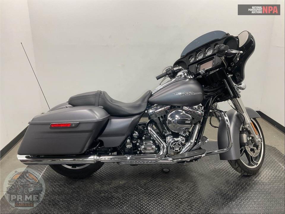2016 Harley-Davidson FLHXS STREET GLIDE SPECIAL — фото 1