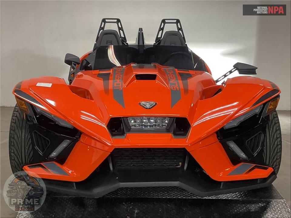 2023 Polaris SLINGSHOT R WITH AUTODRIVE — фото 2