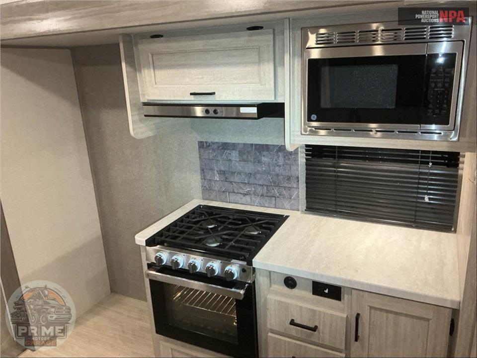 2024 Coachmen By Forest River M-39 MKTS - CATALINA DESTINATION SERIES — фото 18