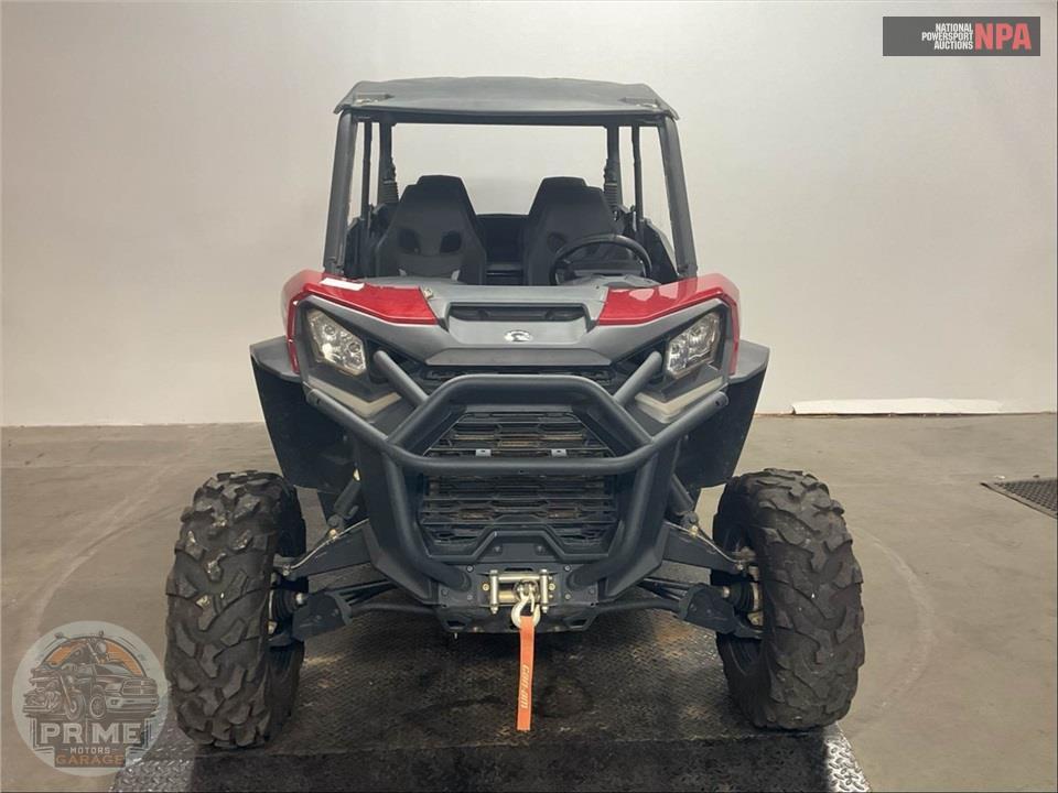 2025 Can-Am COMMANDER MAX XT 1000R — фото 2