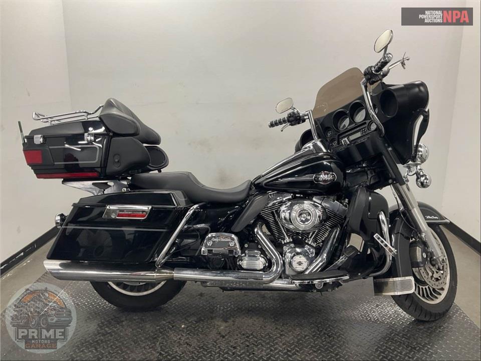 2012 Harley-Davidson FLHTCU UL CLSC EL GLIDE — фото 1