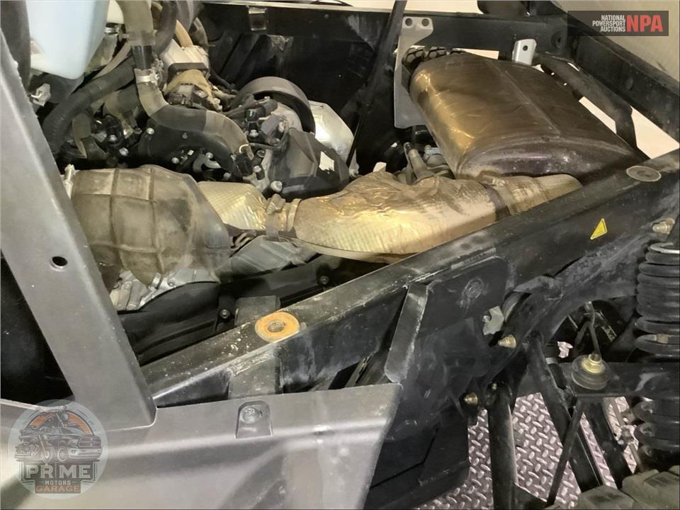 2022 Can-Am DEFENDER LIMITED CAB HD10 — фото 9