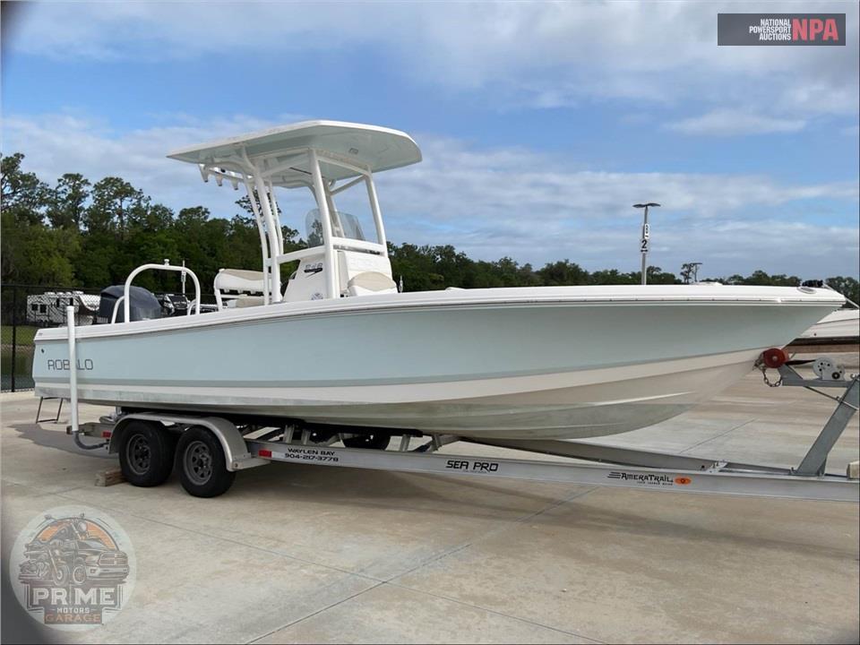 2015 Robalo 246 CAYMAN/CC(*) L=25/E=1-300YAMAHA — фото 1