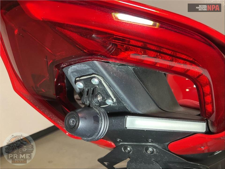 2024 Ducati PANIGALE V4 S — фото 13