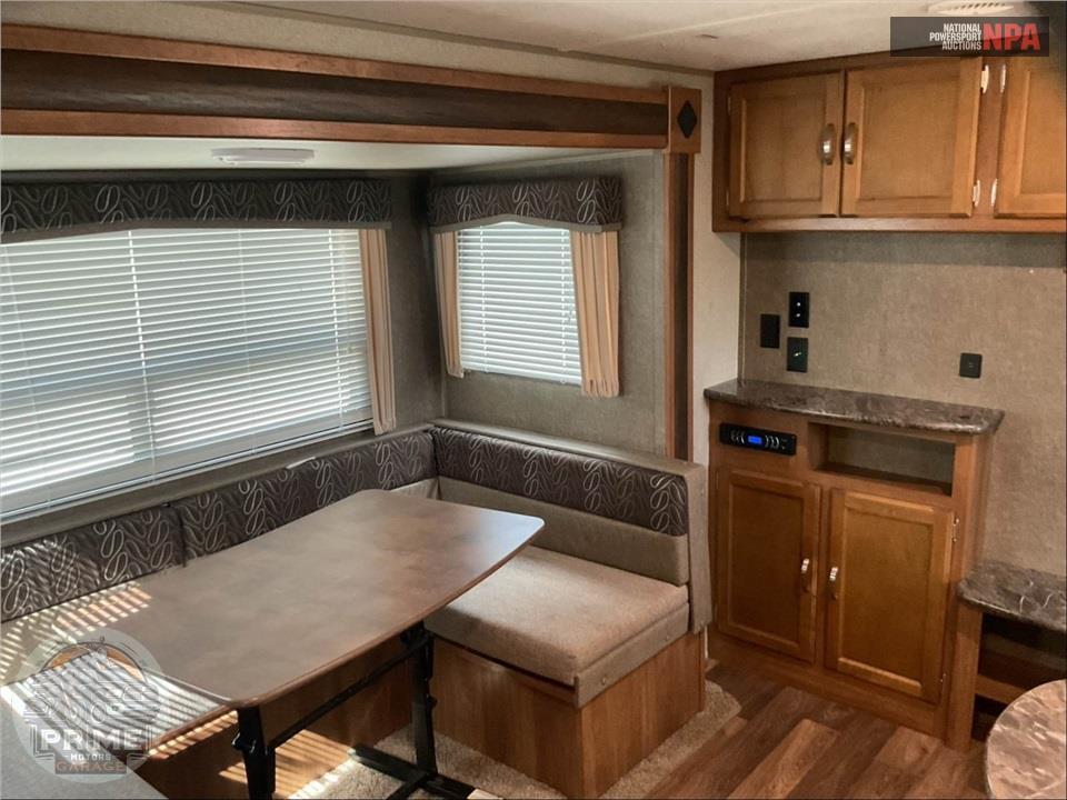 2018 Keystone Rv M-2720 BH - SUMMERLAND SERIES — фото 9