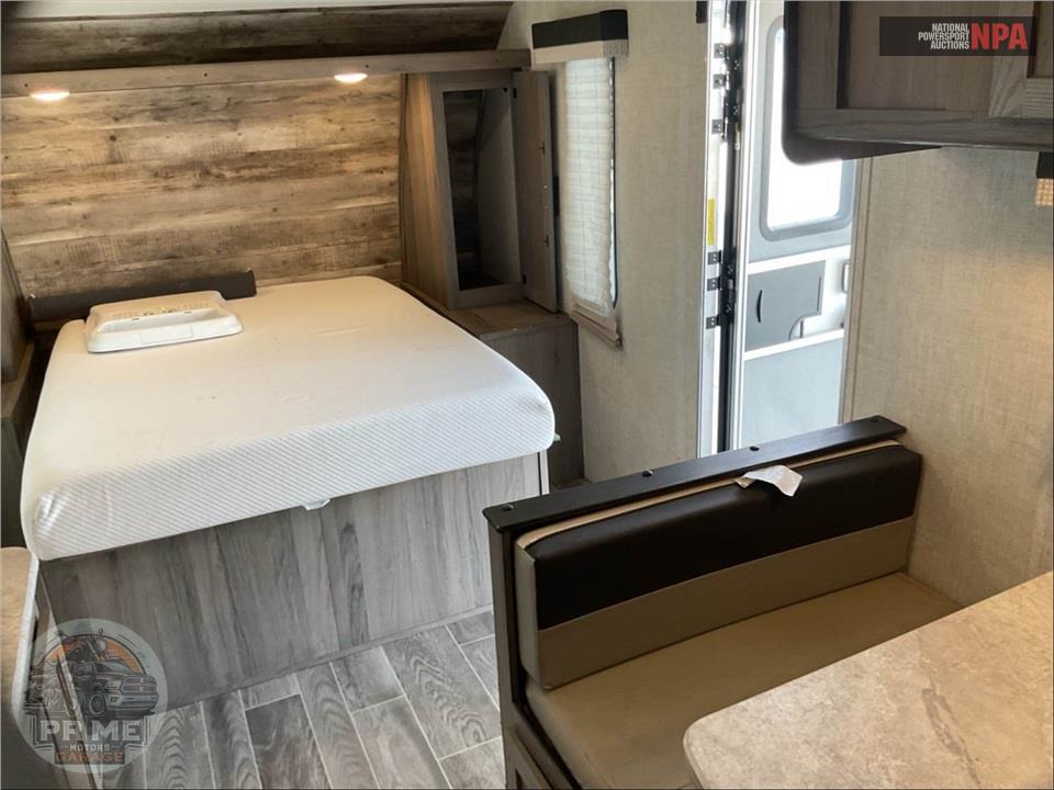 2022 Gulf Stream M-199DD Kingsport Super Lite Series — фото 8