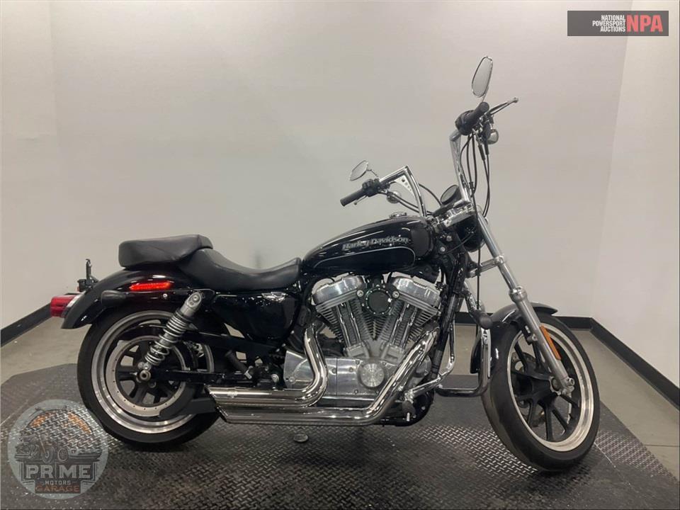 2017 Harley-Davidson XL883L SUPERLOW — фото 1
