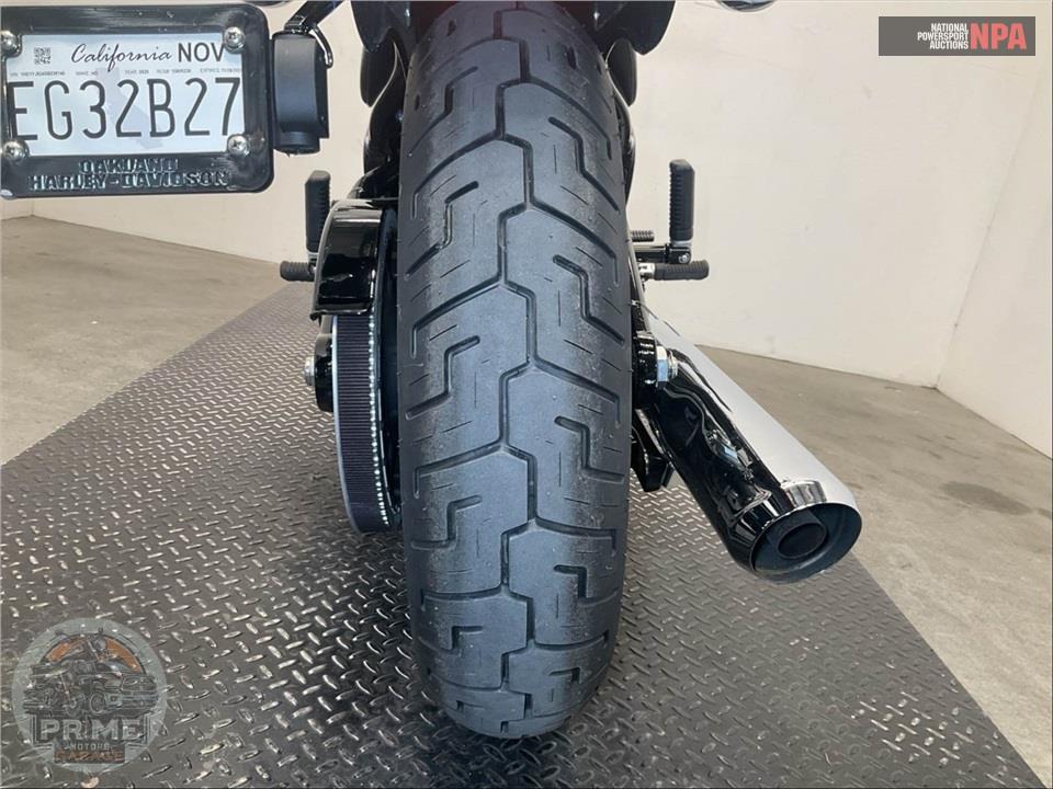 2025 Harley-Davidson FXBB STREET BOB — фото 17