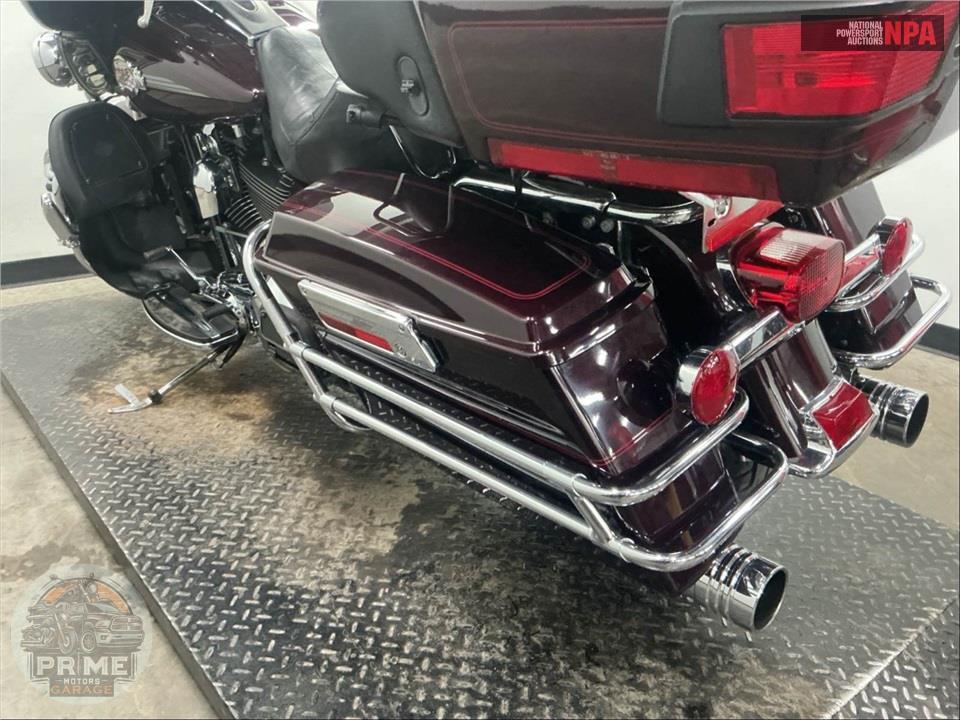 2005 Harley-Davidson FLHTCUI ULTRA CLASSIC ELECTRA GLIDE — фото 23