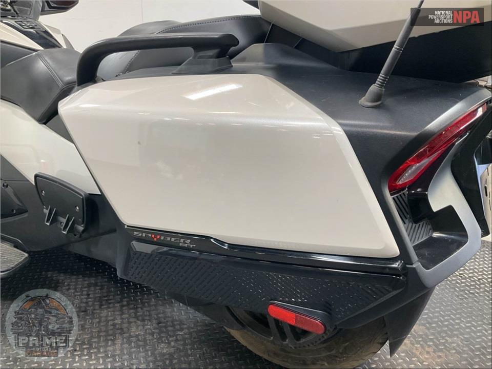 2020 Can-Am SPYDER RT-LIMITED SE6 — фото 16