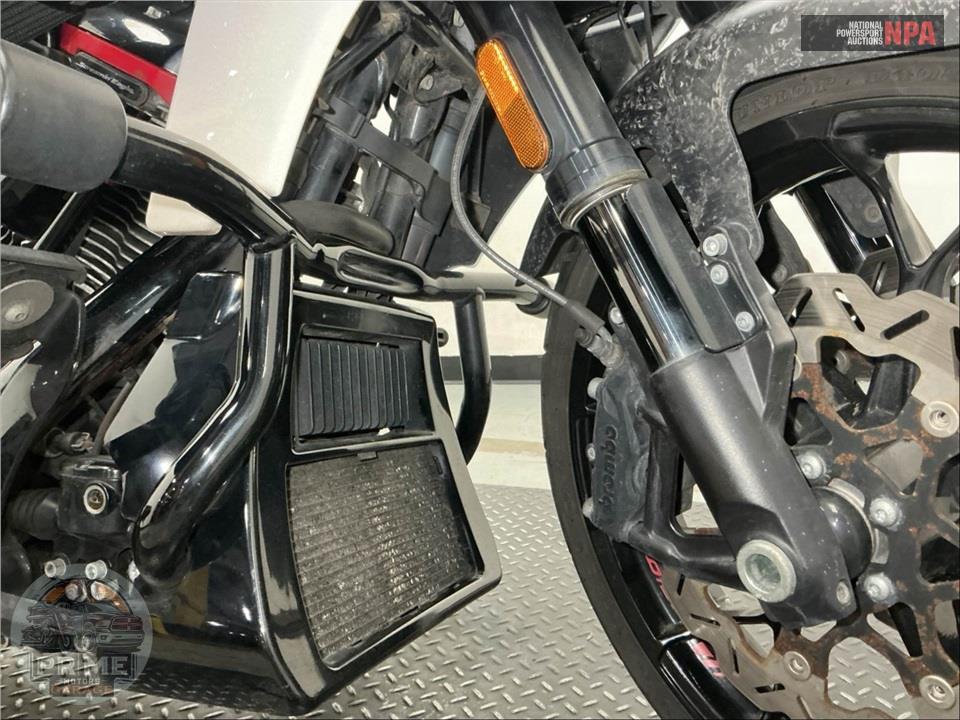 2024 Harley-Davidson FLTRXSTSE CVO ROAD GLIDE ST — фото 19