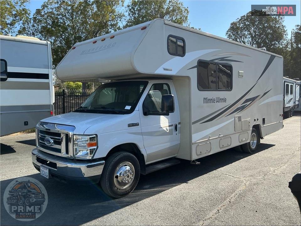 2018 Winnebago M-25B FORD - MINNIE WINNIE SERIES — фото 2