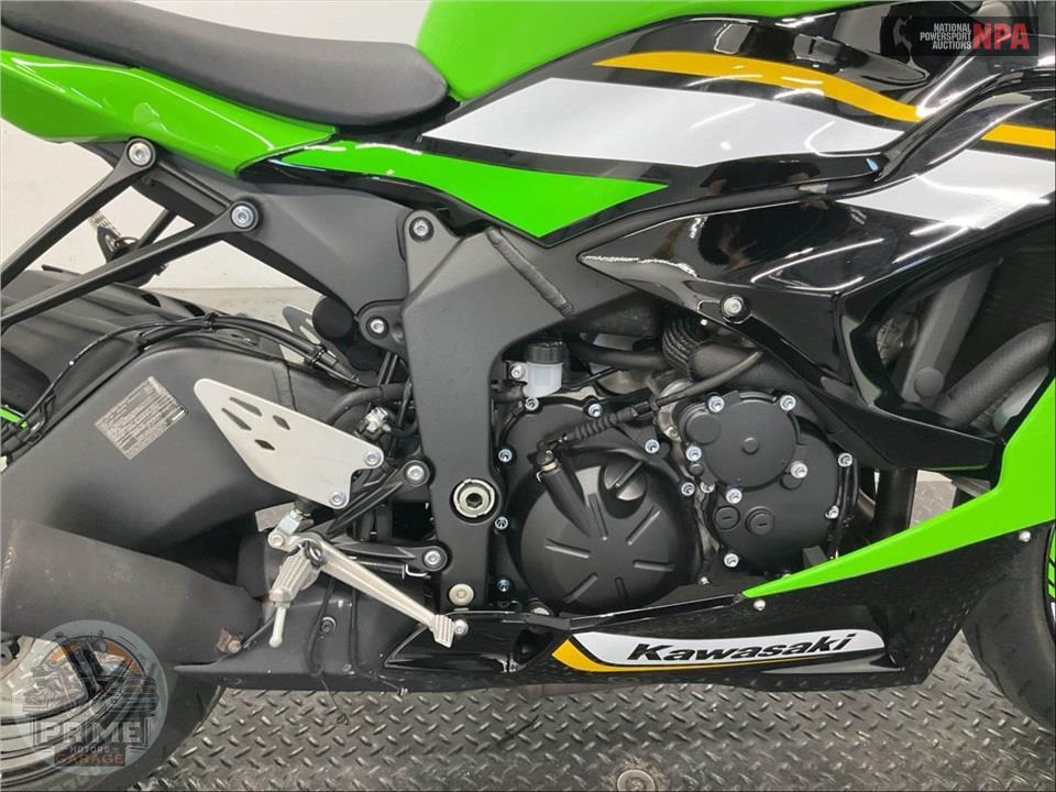 2025 Kawasaki ZX636JSFAL NINJA ZX-6R KRT (ABS) — фото 6