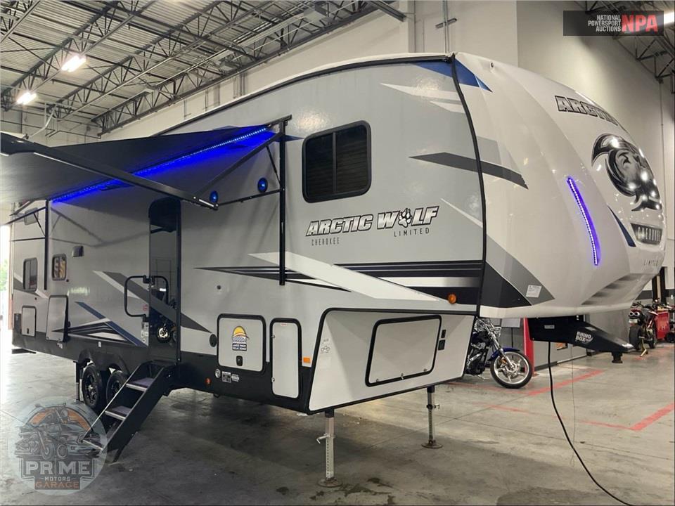 2022 Cherokee By Forest River M-287BH ARCTIC WOLF FIFTH WHEEL SERIES — фото 1