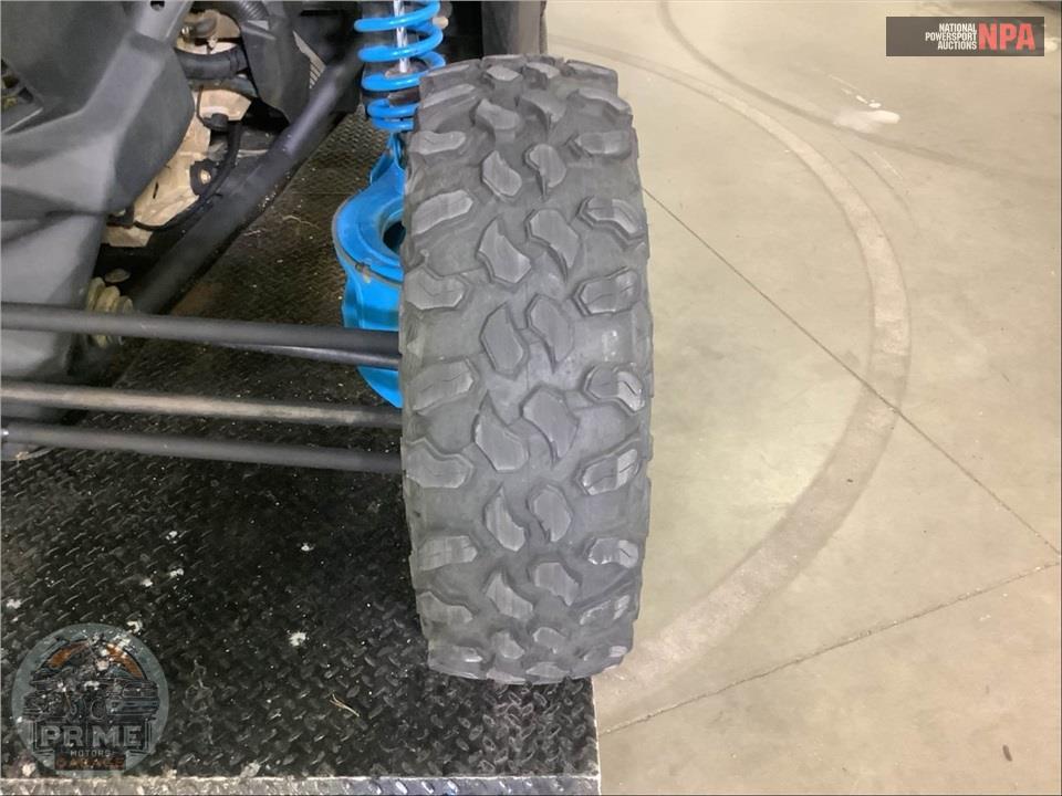 2022 Can-Am MAVERICK X3 DS TURBO — фото 35