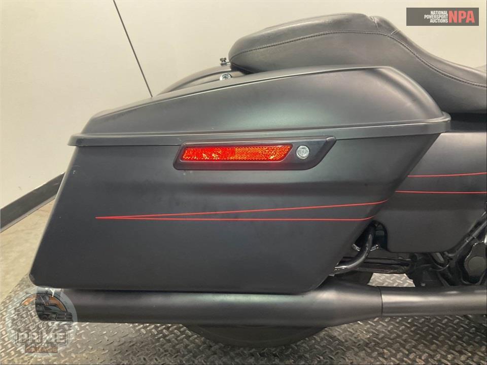2015 Harley-Davidson FLTRXS ROAD GLIDE SPECIAL — фото 23