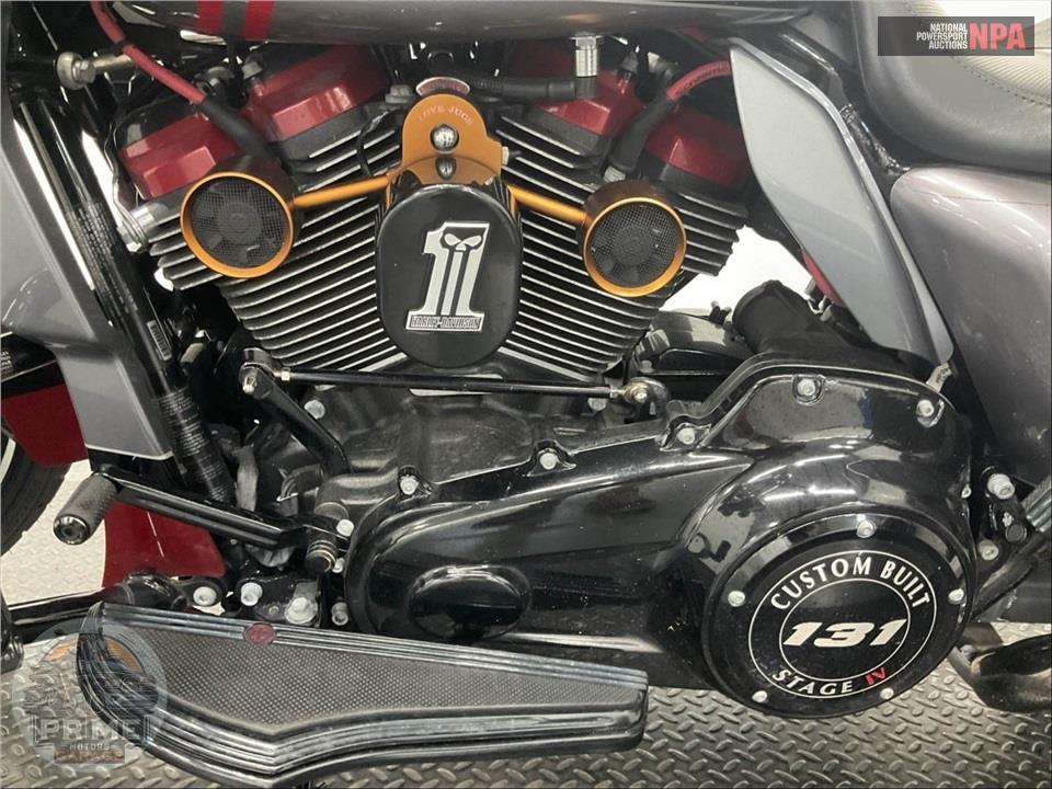 2019 Harley-Davidson FLTRXSE CVO ROAD GLIDE — фото 7