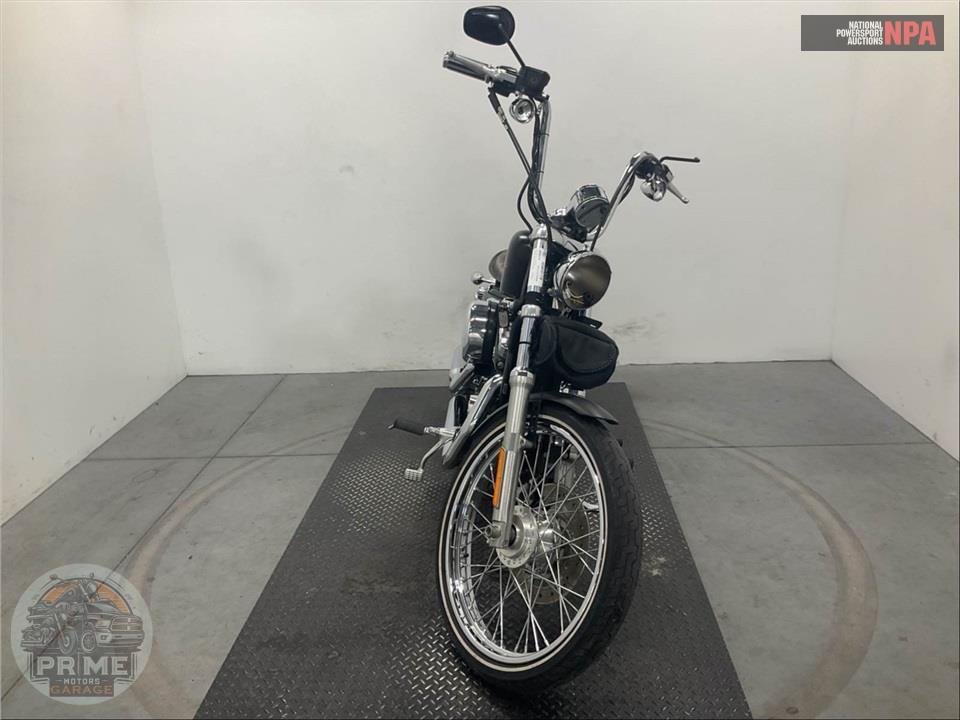 2012 Harley-Davidson XL1200V SEVENTY-TWO DE/PE — фото 2