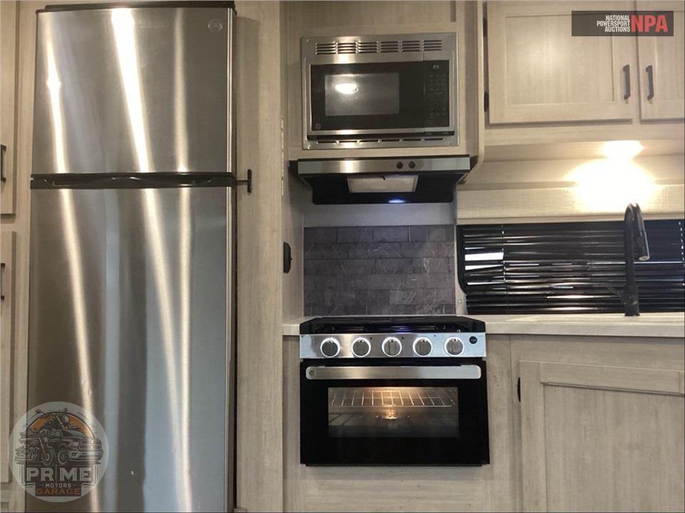 2024 Coachmen By Forest River M-261 BHS - CATALINA SUMMIT SERIES — фото 18