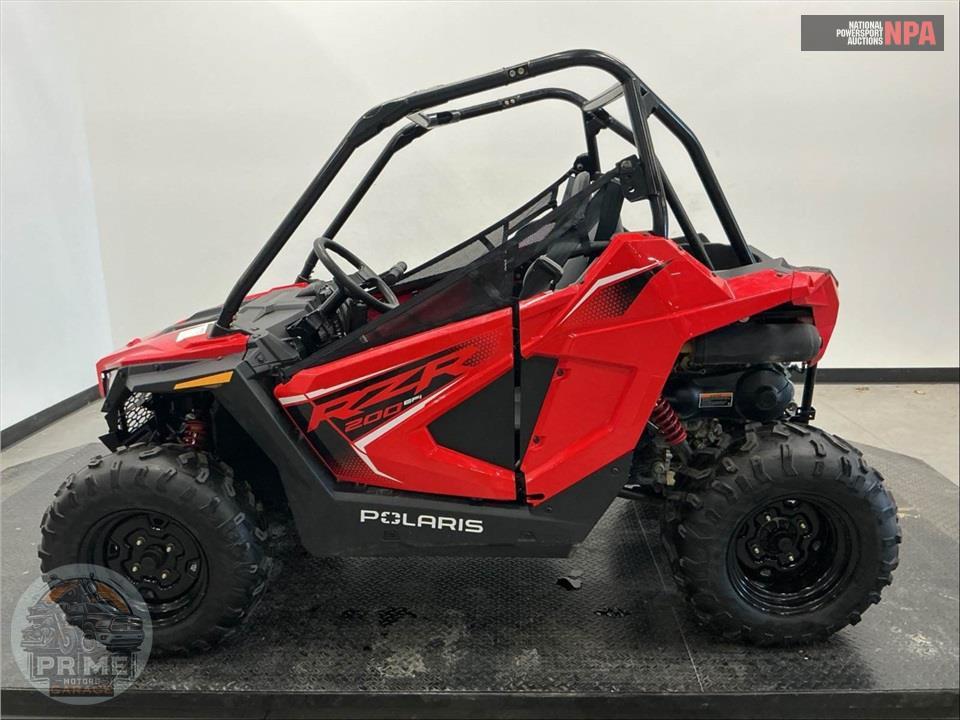 2025 Polaris RZR 200 EFI — фото 3
