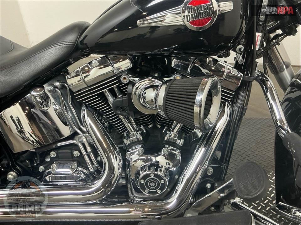 2016 Harley-Davidson FLSTC HERITAGE SOFTAIL CLASSIC — фото 6