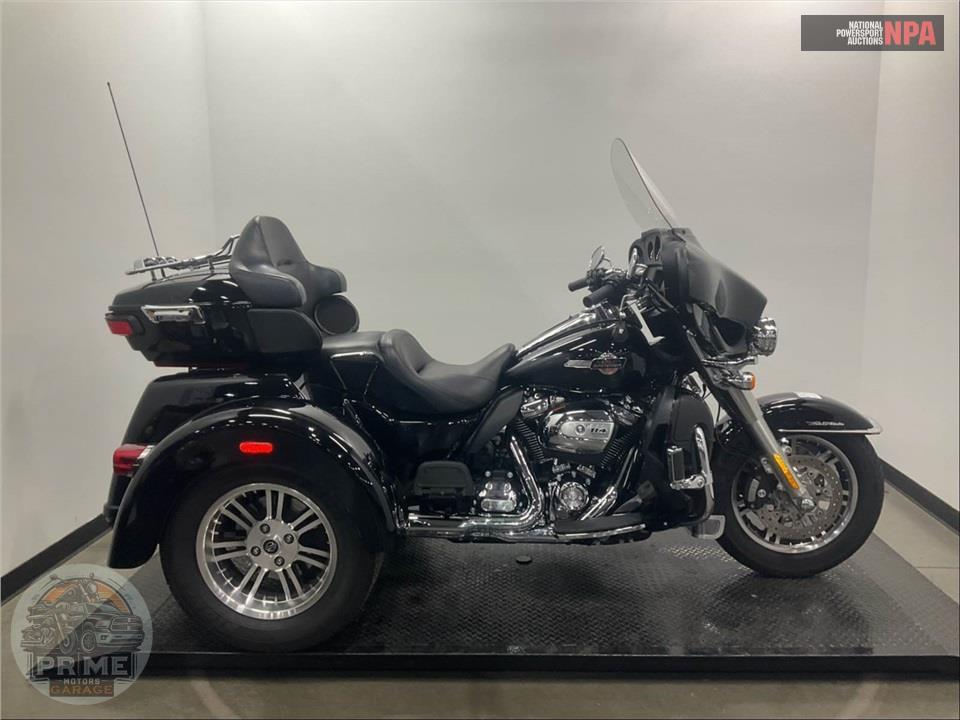 2024 Harley-Davidson FLHTCUTG TRI GLIDE ULTRA CLASSIC — фото 1