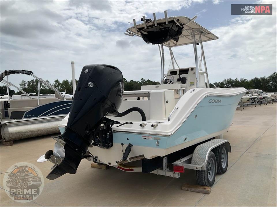2020 Cobia Boats 220 CC L=22/E=1 150HP YAM OB — фото 4