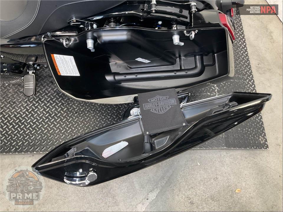 2025 Harley-Davidson FLTRX ROAD GLIDE — фото 17