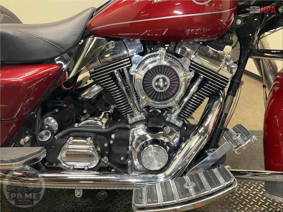 2006 Harley-Davidson FLHRI ROAD KING — фото 6