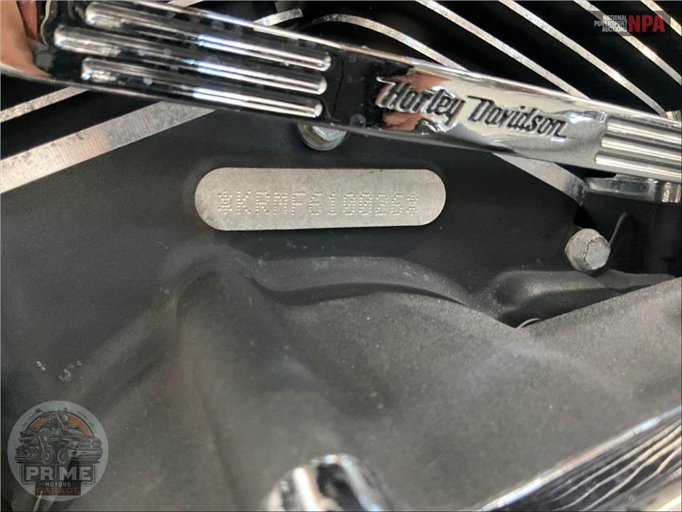 2015 Harley-Davidson FLHXS STREET GLIDE SPECIAL — фото 29