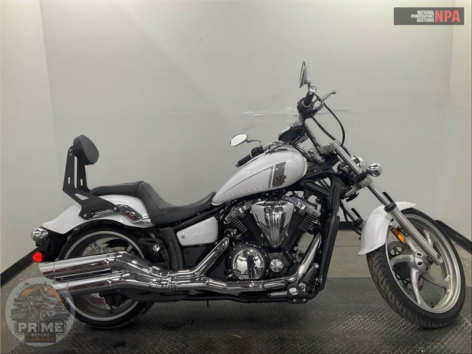 2013 Yamaha XVS13CDW/C STRYKER (WHITE) — фото 1