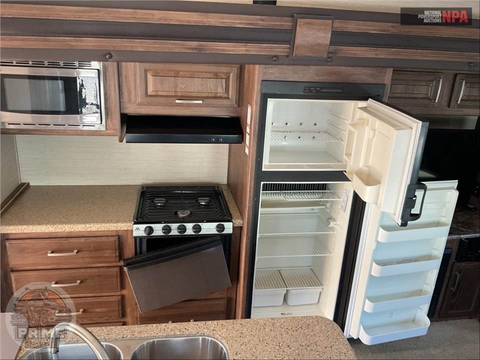 2017 Keystone Rv M-29 RLI - COUGAR X-LITE FIFTH WHEEL SERIES — фото 27