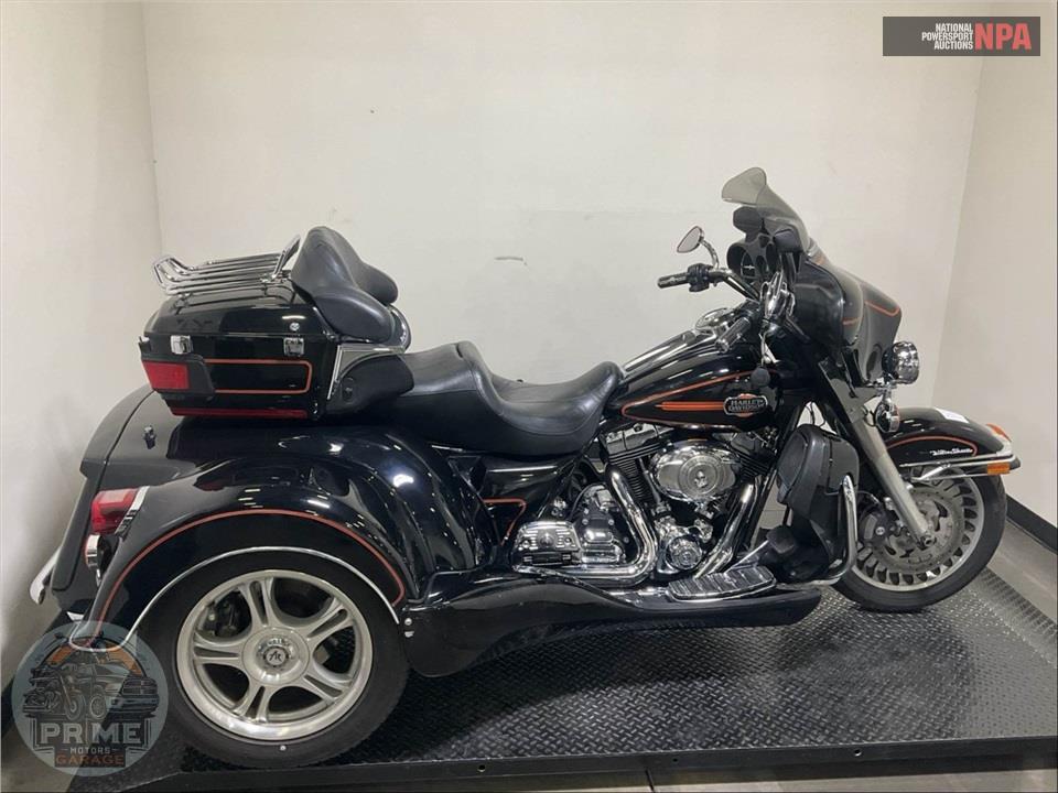 2009 Harley-Davidson FLHTCU ULTRA CLASSIC ELECTRA GLIDE — фото 1